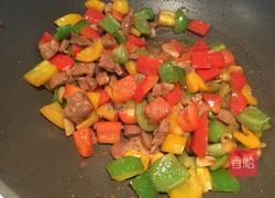 酱爆彩椒肉丁的做法图解9