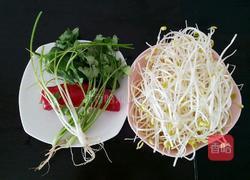 凉拌绿豆芽菜的做法图解1