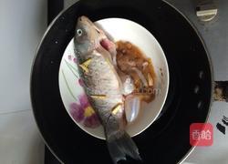豆豉蒸鲫鱼的做法图解3