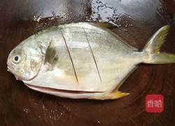 彩椒焖仓鱼的做法图解1