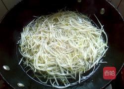 素炒绿豆芽的做法图解2