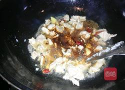 卷心菜炖粉条的做法图解2