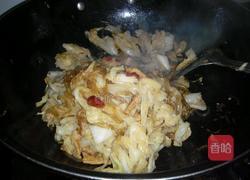 卷心菜炖粉条的做法图解6