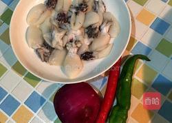 彩椒洋葱炒墨鱼仔的做法图解1