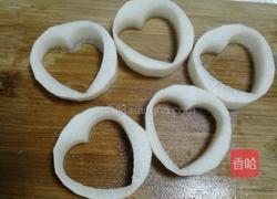 蓝莓浇汁白萝卜的做法图解2