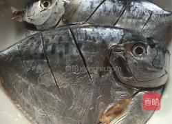 红烧刀鲳鱼的做法图解1