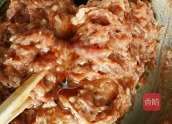 猪肉卷心菜包子的做法图解7