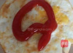 鸡蛋牛油果汉堡的做法图解3