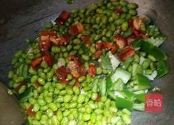 辣椒炒毛豆米的做法图解6