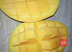 芒果酸奶西米露的做法图解3