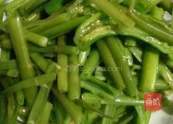 辣炒空心菜梗的做法图解5