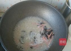 酸辣莼菜汤的做法图解3