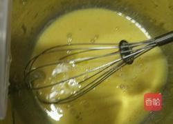 果酱瑞士卷的做法图解3