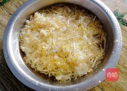 猪大骨炖酸菜的做法图解5