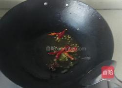辣椒炒咸菜的做法图解2