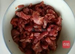 青椒肉片的做法图解2
