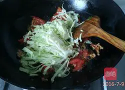 Illustration of how to make cabbage fried noodles 5