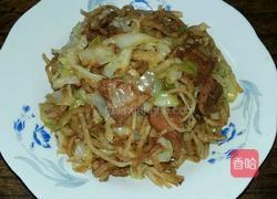卷心菜腌肉炒饼丝的做法图解4