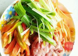 彩椒肉丝的做法图解1