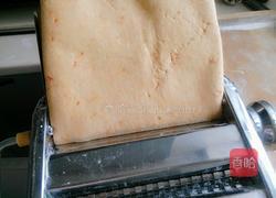 彩色面条的做法图解7