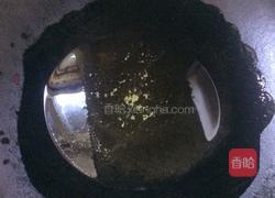 芹菜炒绿豆芽的做法图解5