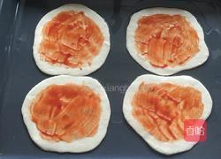 脆底圣女果彩蔬披萨的做法图解8