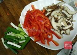彩椒香菇肉丝的做法图解3