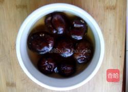 香菇炒白菜的做法图解1