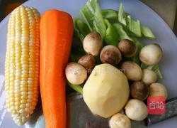 鲜香焖锅的做法图解1