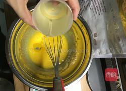 八寸戚风的做法图解3