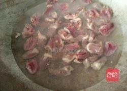 辣椒豆米炒鸡心的做法图解5