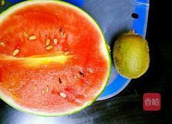 西瓜拼盘的做法图解1