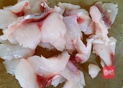 糖醋鱼片的做法图解3