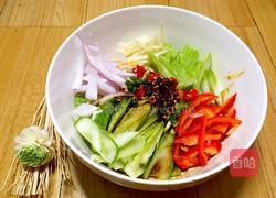 ＃彩椒#五彩世界，素菜合拌的做法图解3