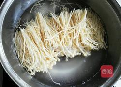 凉拌金针菇的做法图解2