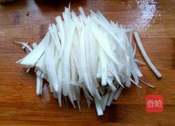 白萝卜丸子汤的做法图解2