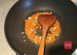 爱心彩椒炒饭的做法图解5