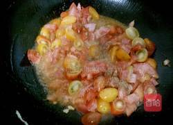 圣女果鸡蛋拌面的做法图解7