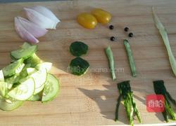 鱼戏莲叶间的做法图解2