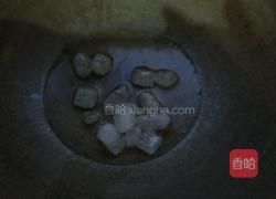 红烧肉炖土豆的做法图解3