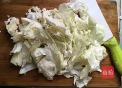 凉拌卷心菜的做法图解1