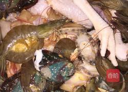 海鲜鸡煲的做法图解3
