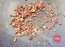 烧椒皮蛋茄条的做法图解5