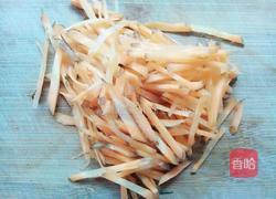 韭菜炒绿豆牙的做法图解3