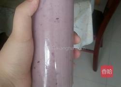 自制葡萄奶昔的做法图解3