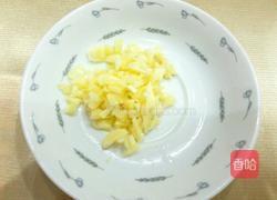 圣女果炒娃娃菜的做法图解3