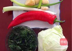 手撕卷心菜的做法图解1