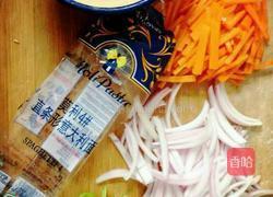 黑椒牛柳炒意面的做法图解1