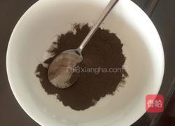 木瓜椰汁西米露配自制龟苓膏的做法图解2