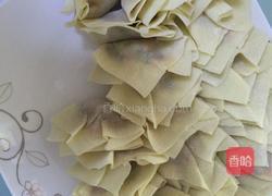 胡萝卜肉馅小馄饨的做法图解4